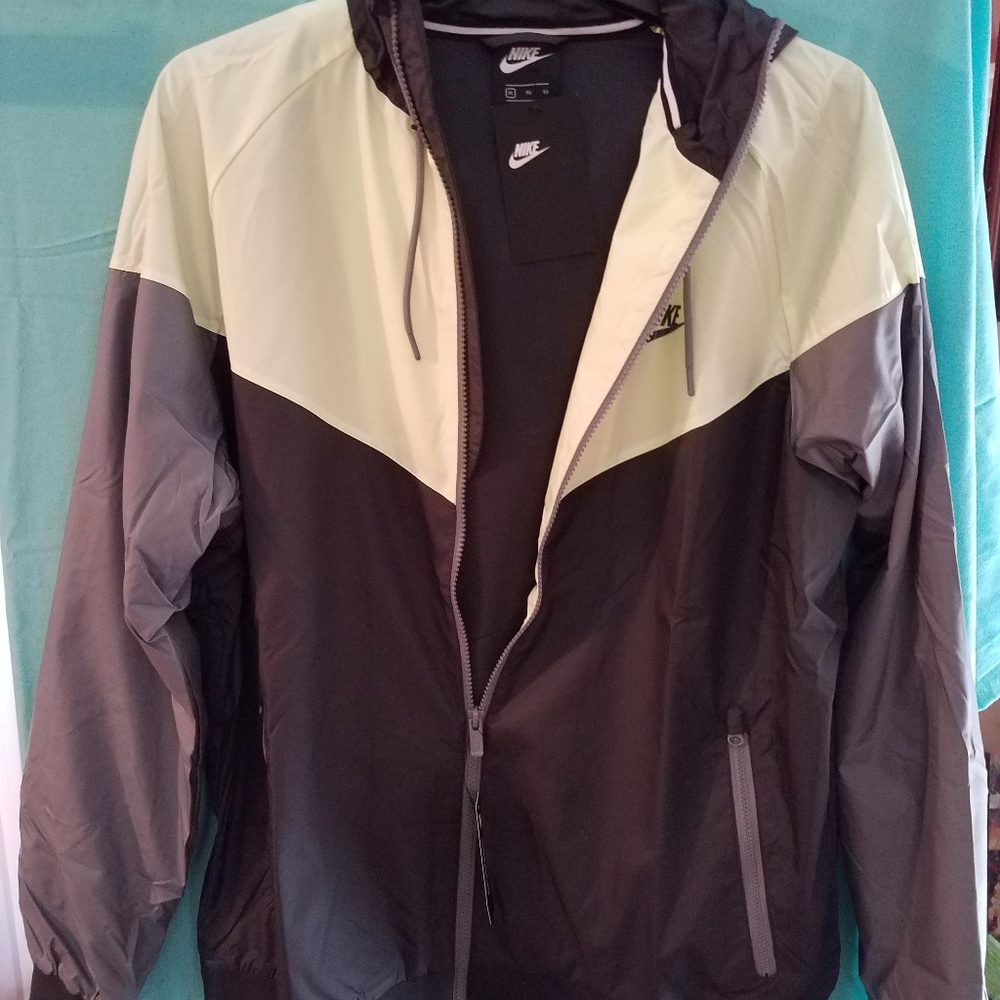 Men's Nike Windrunner Jacket ( Neon Yellow & Grey)